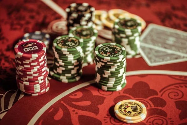 Fitur bonus dan hadiah dalam permainan Galactic Gems